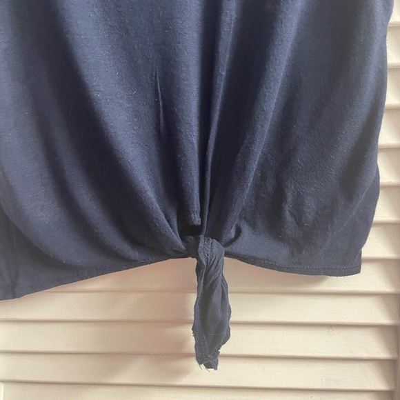 Dirtee Laundry Super Soft Cropped Tie Front Tee Size Small-Positive Quotes - Picture 4 of 5